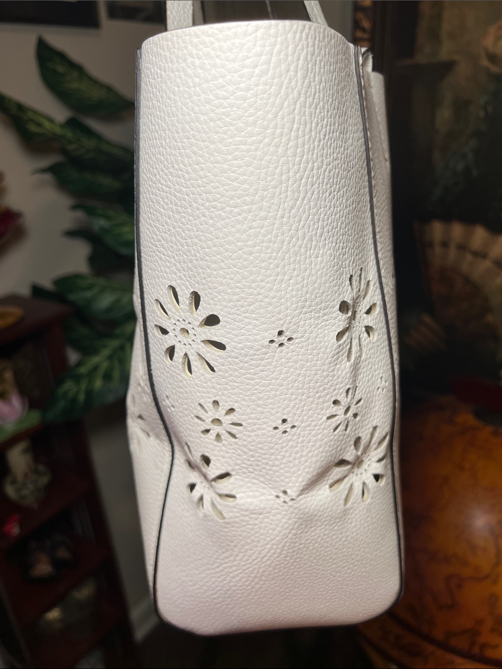 Kate Spade New York Faye Drive Hallie Floral Daisy Flower Cutout Tote Bag Purse - Picture 8 of 17